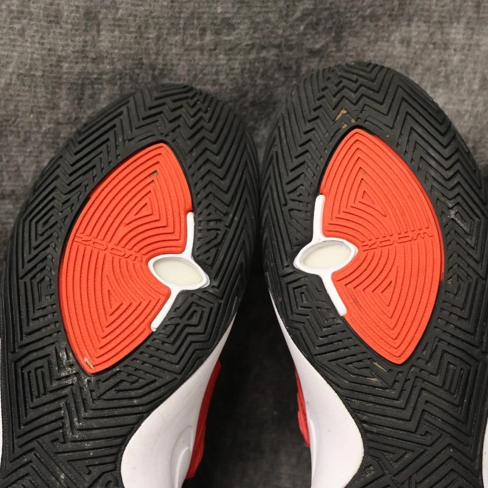 Nike Kyrie Flytrap 3‎ Shoes Mens Size 8.5 Red Black Basketball BQ3060-009